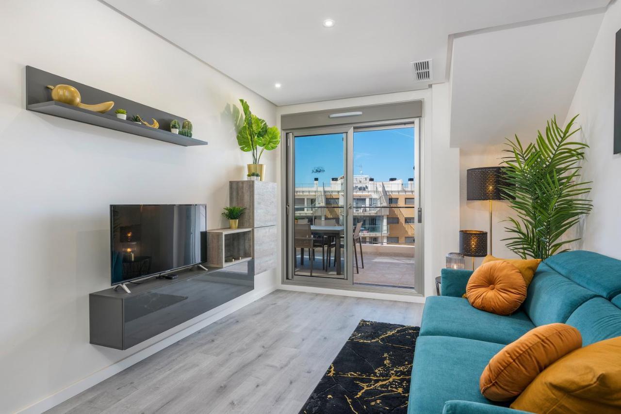 La Zenia Cocoon - Luxury Penthouse With Jacuzzi, 2 Pools, Indoor Heated Pool, Sauna, Gym, Playstation Dehesa de Campoamor (Orihuela Costa) Exterior foto