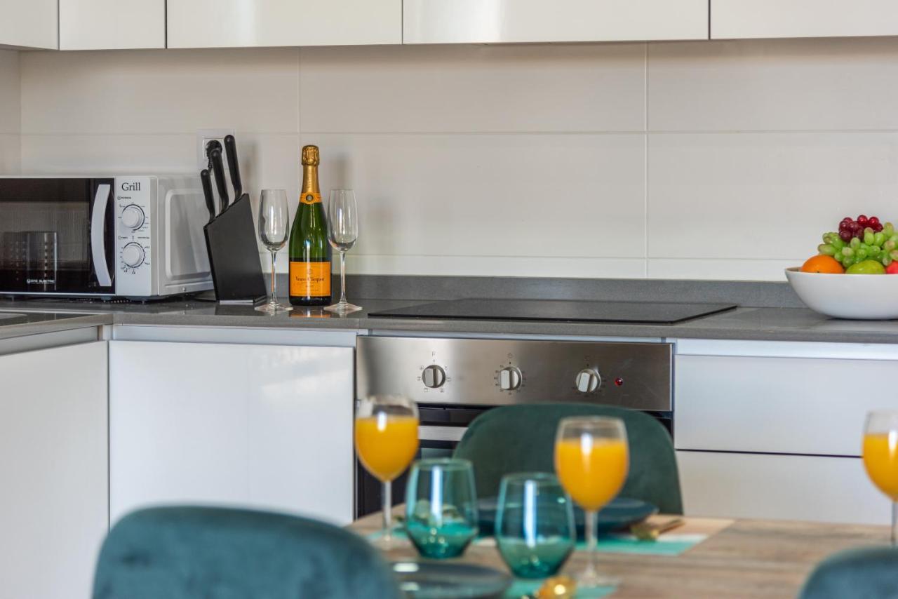 La Zenia Cocoon - Luxury Penthouse With Jacuzzi, 2 Pools, Indoor Heated Pool, Sauna, Gym, Playstation Dehesa de Campoamor (Orihuela Costa) Exterior foto