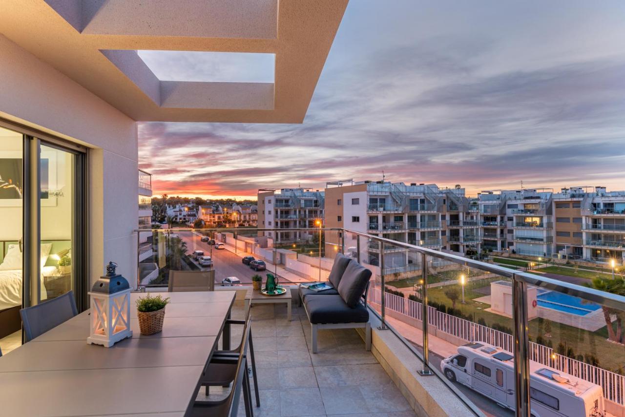 La Zenia Cocoon - Luxury Penthouse With Jacuzzi, 2 Pools, Indoor Heated Pool, Sauna, Gym, Playstation Dehesa de Campoamor (Orihuela Costa) Exterior foto